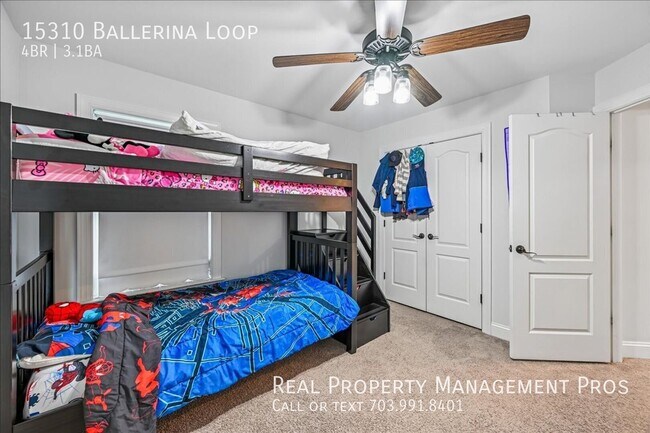 Building Photo - 15310 Ballerina Lp