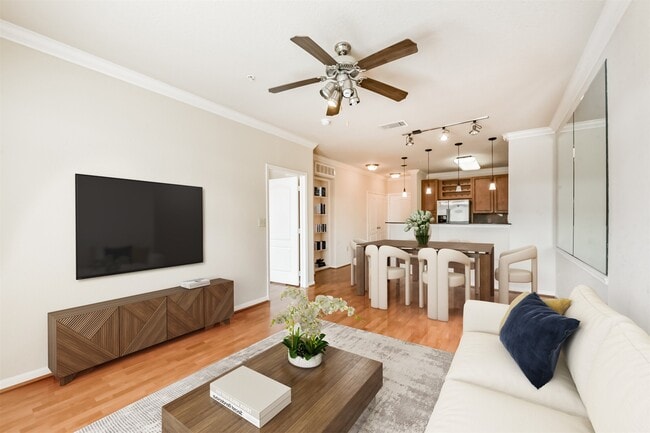 Building Photo - 1711 Old Spanish Trl