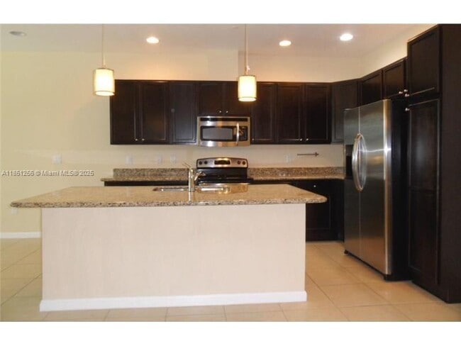 Building Photo - 3067 Tortola Way