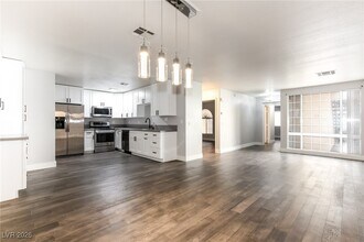 Building Photo - 3673 Ian Thomas St