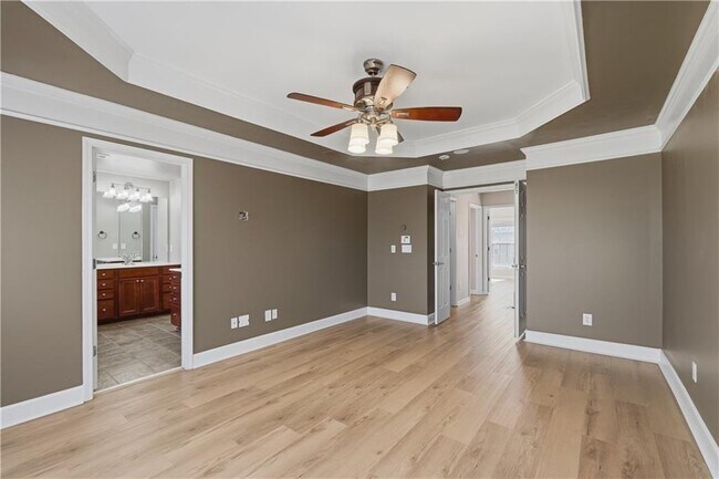 Building Photo - 2117 Wylmoor Way