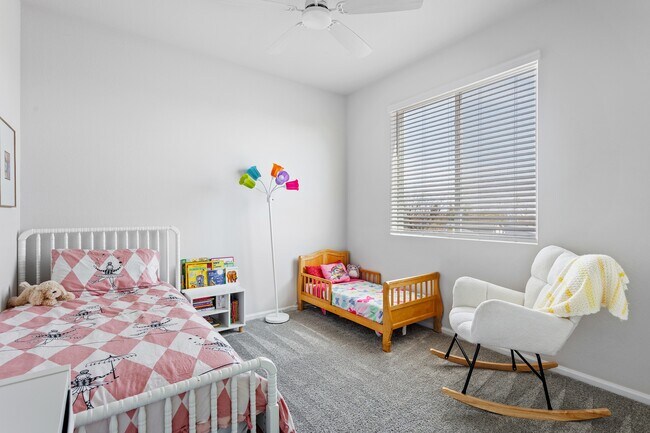 Building Photo - 1623 S Andes Cir