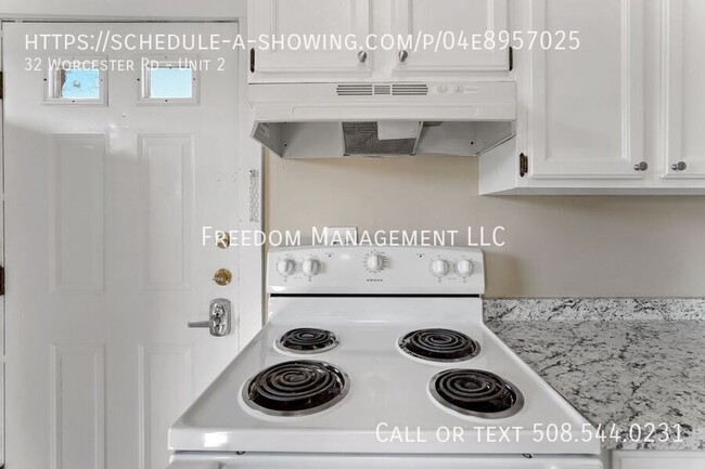 Building Photo - 32 Worcester Rd