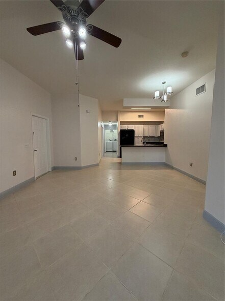Primary Photo - 3340 Palomino Dr