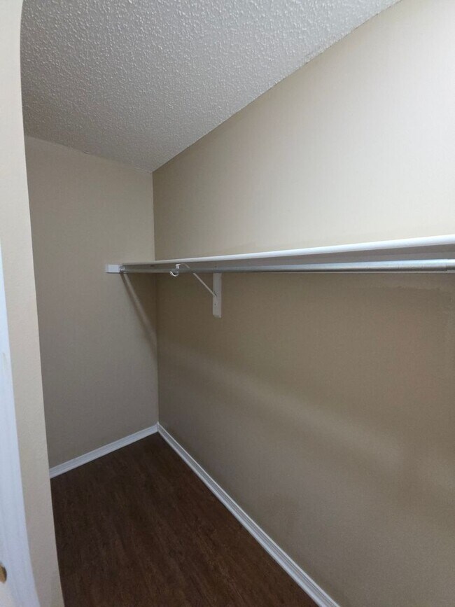 Building Photo - 4230 Tanya Cir