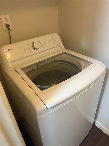 Building Photo - 6019 Dooley Dr