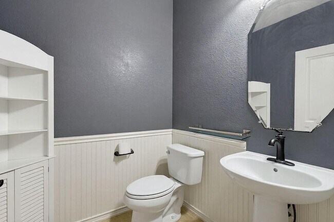Building Photo - 4515 Brant Crossing Dr