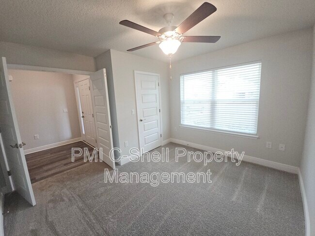 Building Photo - 12115 Emerald Heights Ln