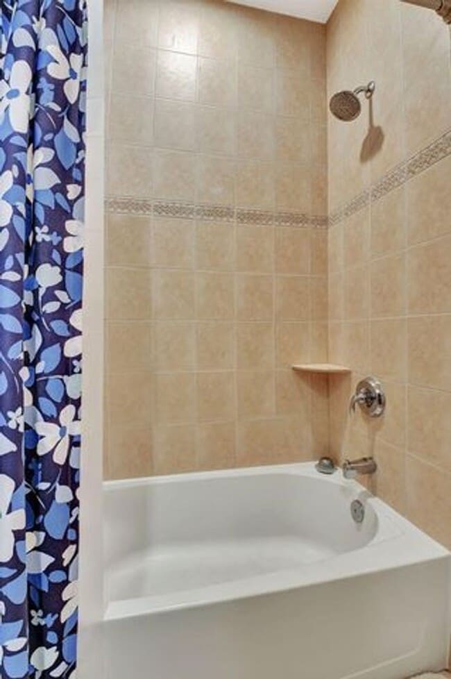 Building Photo - 3120 E Latitude Cir