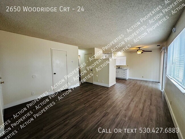 Building Photo - 2650 Woodridge Ct