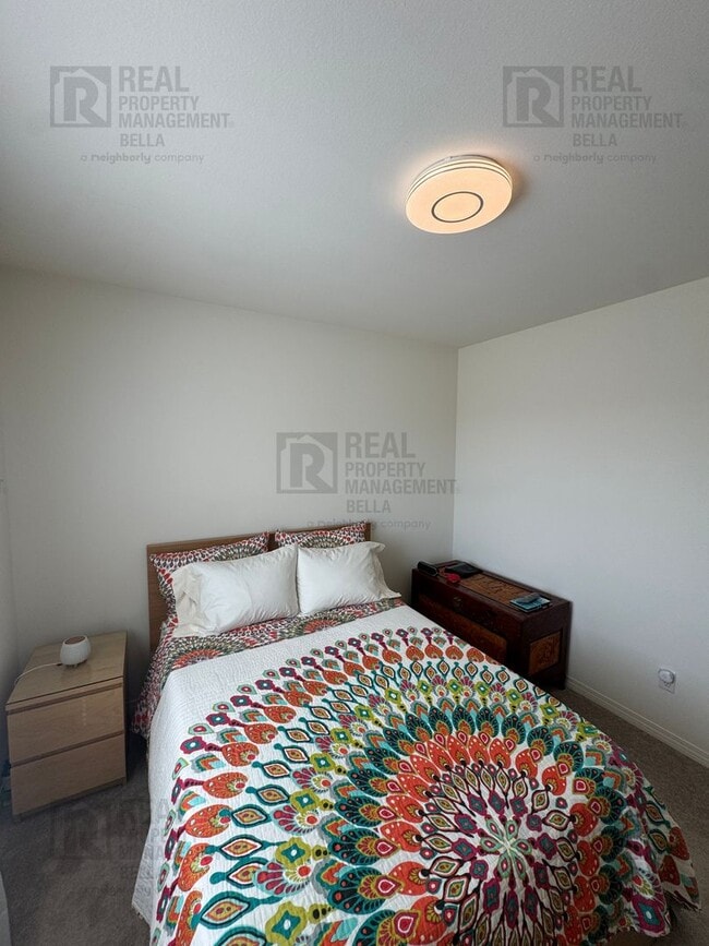 Building Photo - Spacious Corner Lot Home in Desirable Winchester Community – 3 Bed + Office + Large Backyard!