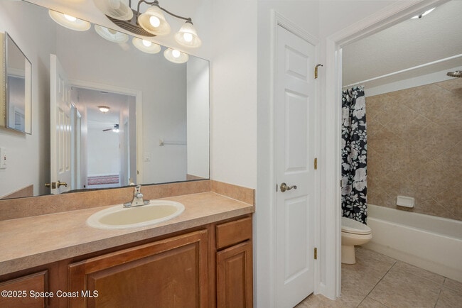 Building Photo - 2842 Glenridge Cir