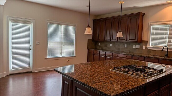 Building Photo - 3784 Courson St