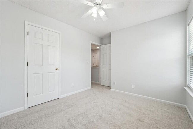 Building Photo - 396 Weatherstone Pl