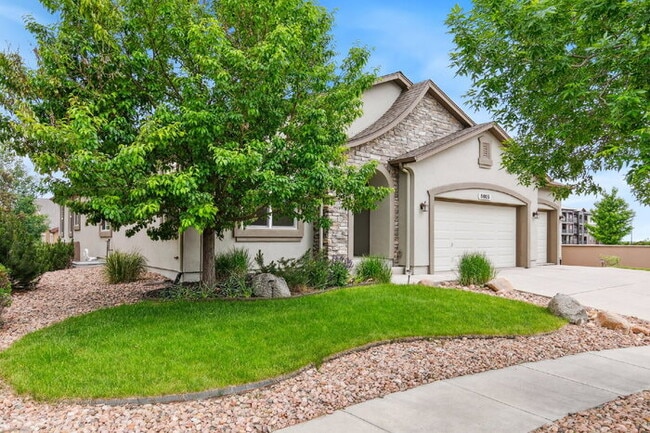 Building Photo - Stylish Cordera Ranch with Finished Basement, Gourmet Kitchen, and Ideal D20 Location