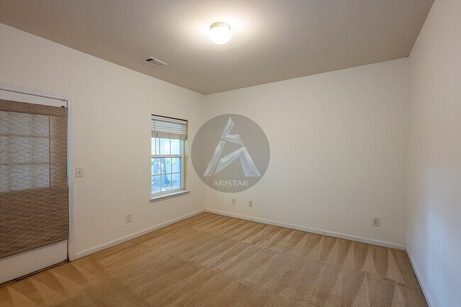 Building Photo - 1440 Dolcetto Trce