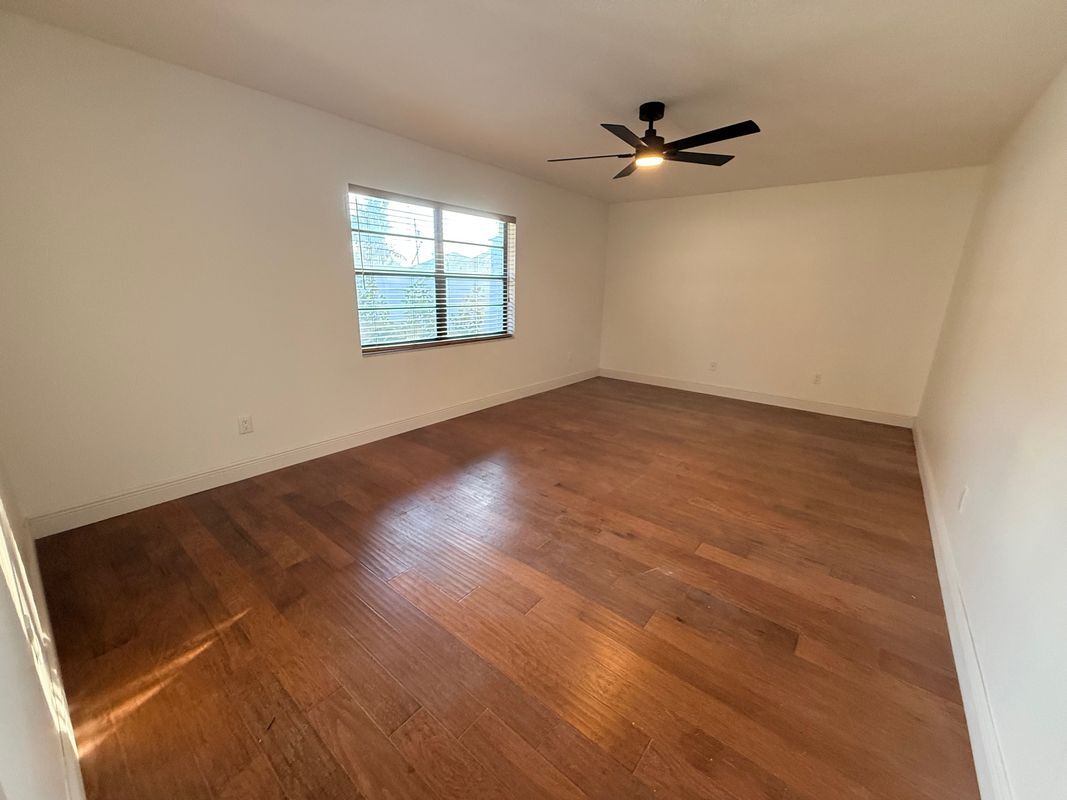 Building Photo - 4416 Summer Oak Dr