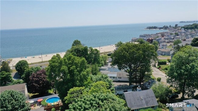 Building Photo - 44 Warren St