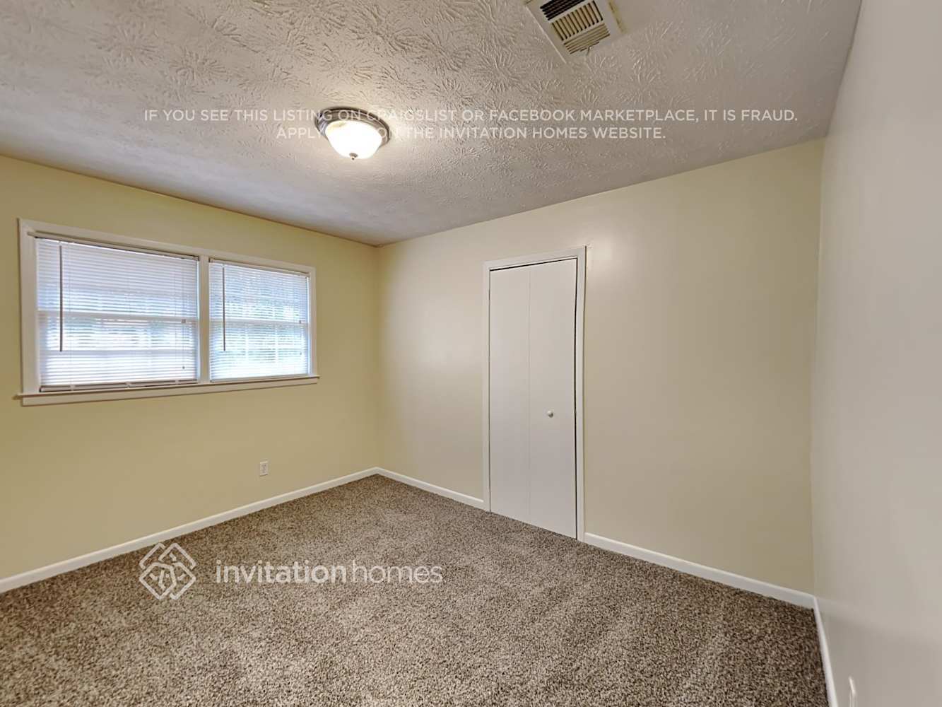 Building Photo - 3500 Rogers Dr