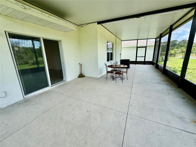 Building Photo - 33481 Apricot Tree Ct