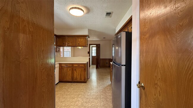 Building Photo - 6223 Denmark Dr
