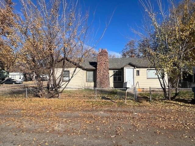 Primary Photo - 2 Bed 1 Bath in Boise!