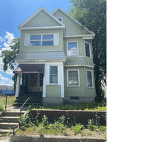 Building Photo - 450 Hegeman St