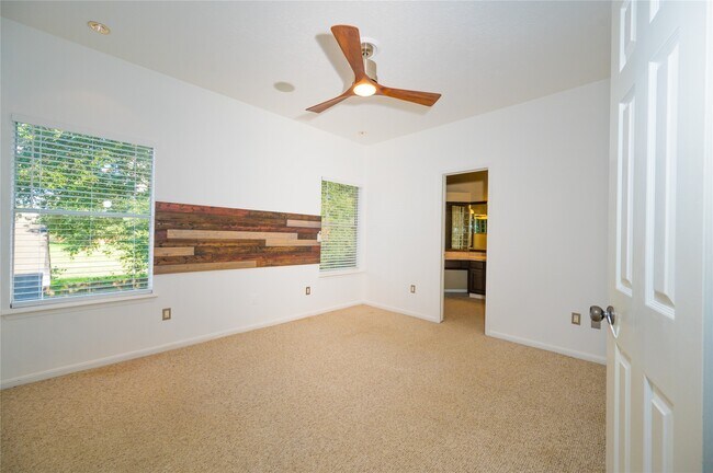 Building Photo - 6010 E Stoney Grove Loop