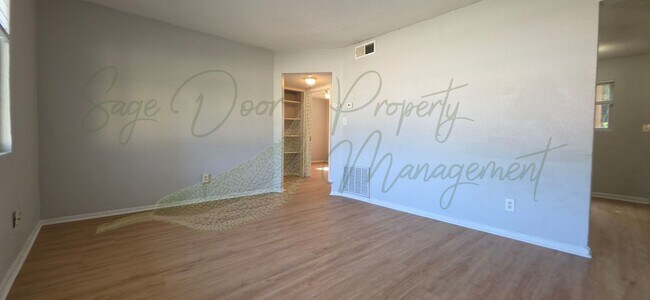 Building Photo - 5529-5531 Freeman Ct