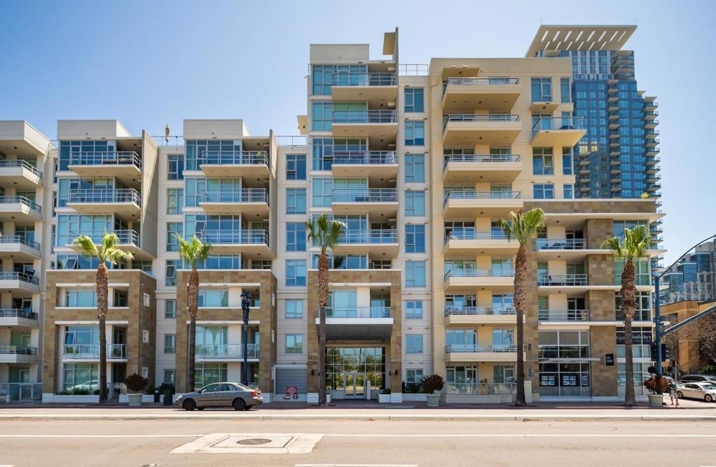 Building Photo - 1431 Pacific Hwy