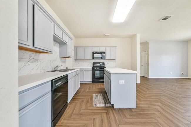 Building Photo - 12018 Country Orchard Ln