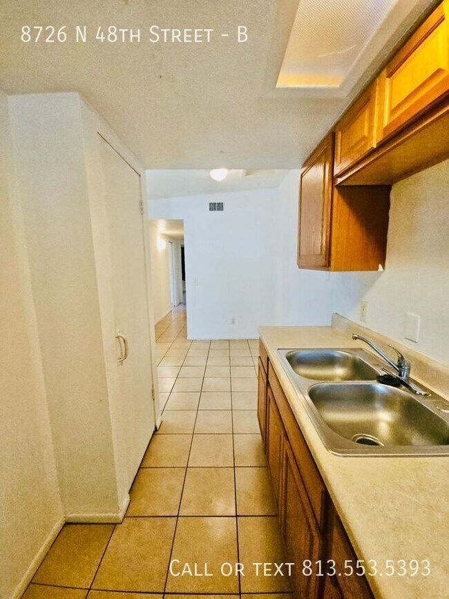 Building Photo - 8726 N 48th St