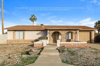 Building Photo - 8838 W Mercer Ln