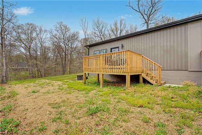 Building Photo - 20 Kentallen Ln