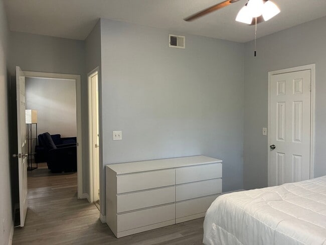 Building Photo - 2572 Robert Trent Jones Dr