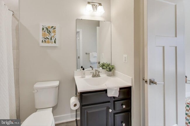 Building Photo - 10020 Ruffian Wy