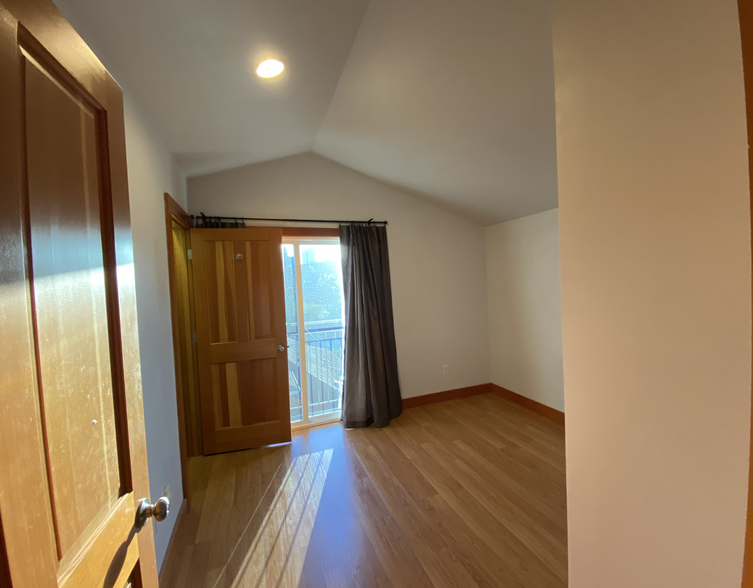 Bedroom 2 - 708 15th Ave
