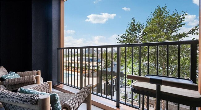 Building Photo - 660 11th St NW