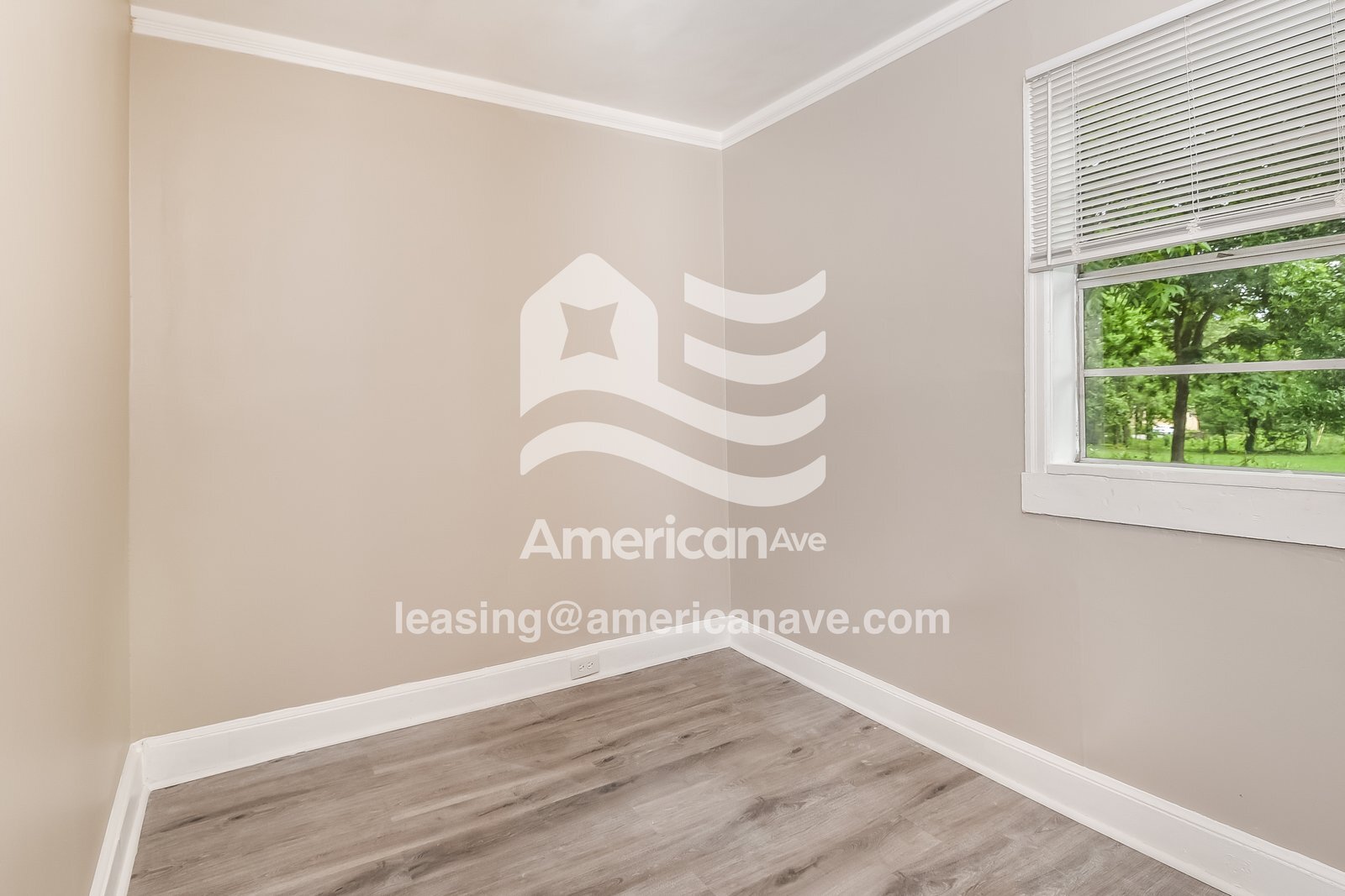 Building Photo - 205 Bowling Ave