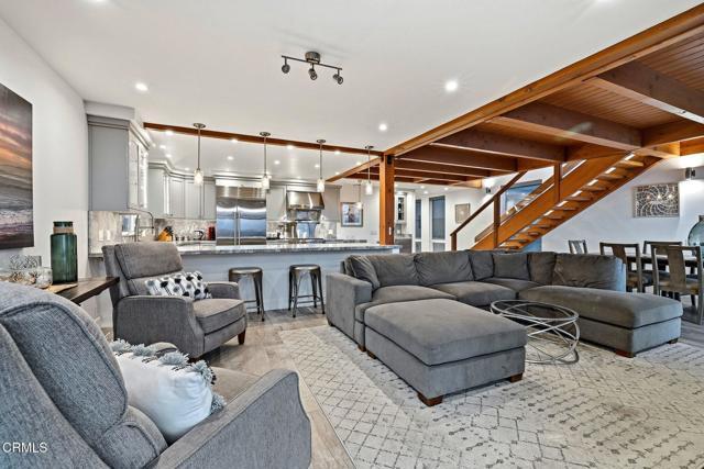 Building Photo - 3373 Ocean Dr
