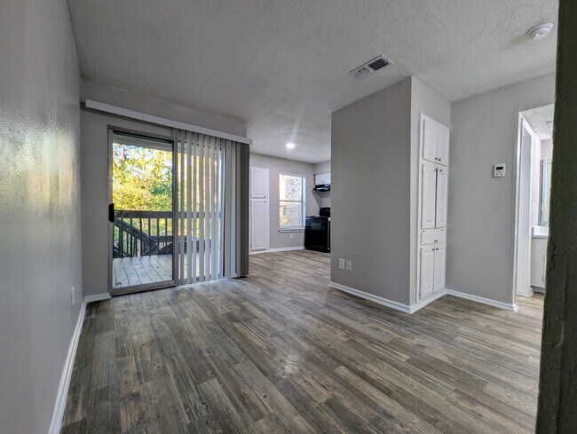 Interior Photo - Grove at Northwest Hills