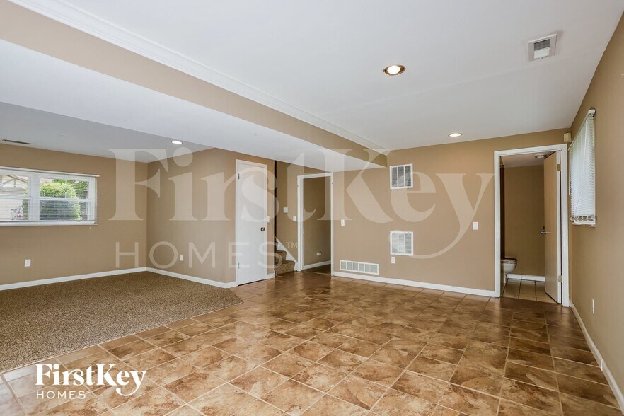 Building Photo - 6161 Limbwood Ct