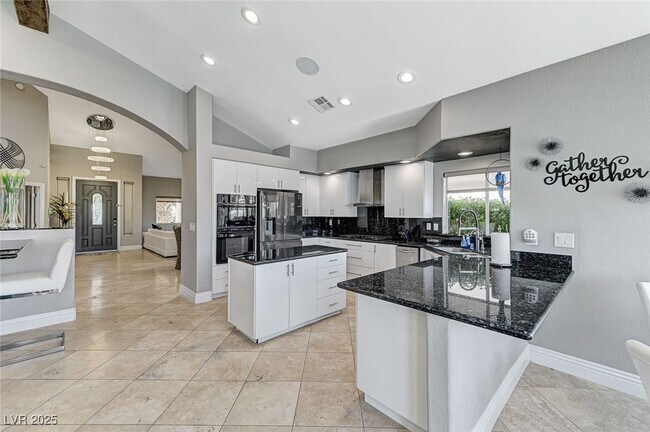 Primary Photo - 2984 Sun Lake Dr