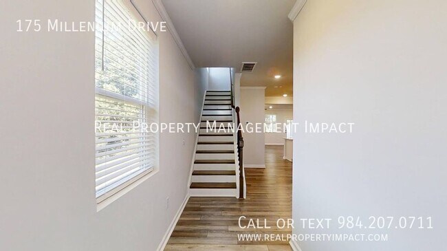 Building Photo - 175 Millennium Dr