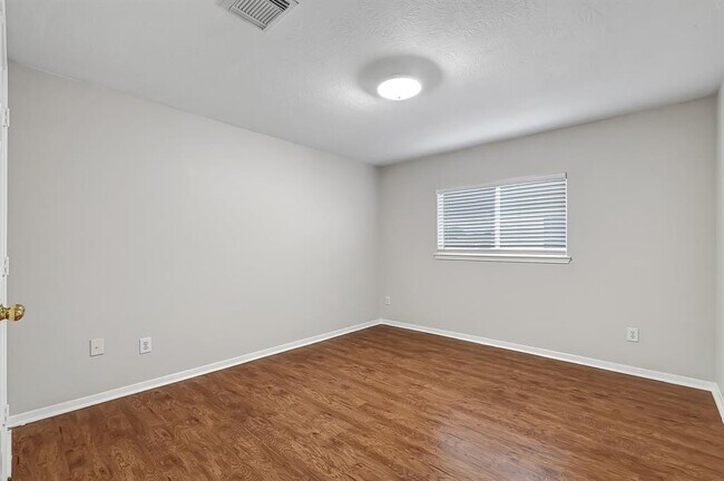 Building Photo - 14418 Cellini Dr