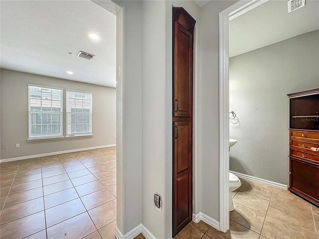 Building Photo - 1354 Mill Stream Ln