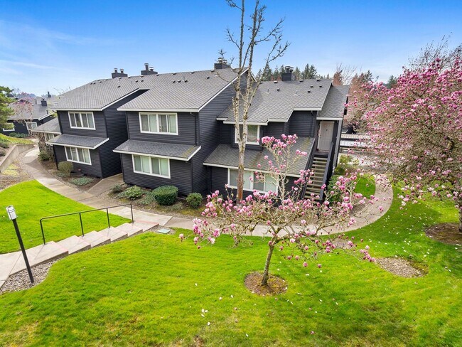 Building Photo - 1-bedroom, 1-bath condo in the heart of Murrayhill