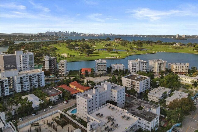 Building Photo - 1075 92nd St