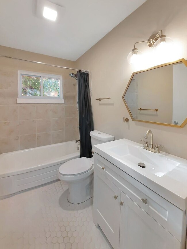 Building Photo - Rare Find! Private 4BR / 2.5BA Home on Nearly Half-Acre Lot – Reisterstown