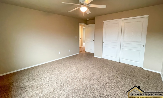 Building Photo - 4 Bedroom, 2.5 Bath with an Office!